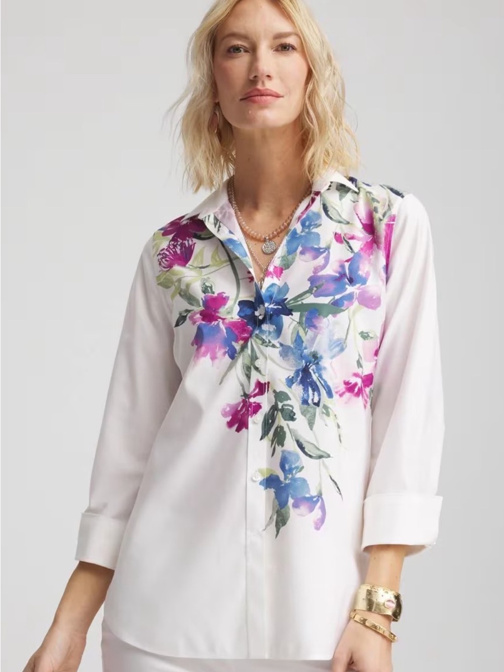 Chico's No Iron Floral Button Down Shirt White Size 0 / 4.3/4 Cuffed Sleeve
